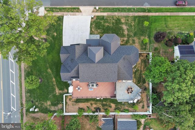 14700 CRANOKE ST, Centreville, VA 20120