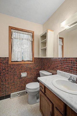 1578 Young DRIVE E, Onalaska, WI 54650