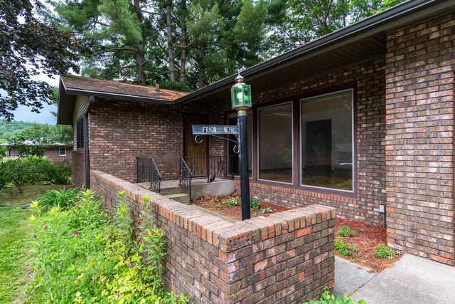 1578 Young DRIVE E, Onalaska, WI 54650
