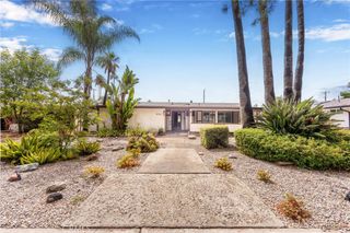 19760 Victory, Woodland Hills, CA 91367