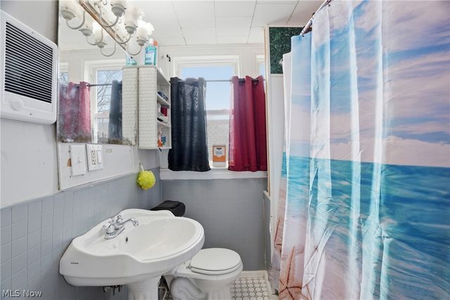 2318 Clement Avenue, Parkersburg, WV 26101