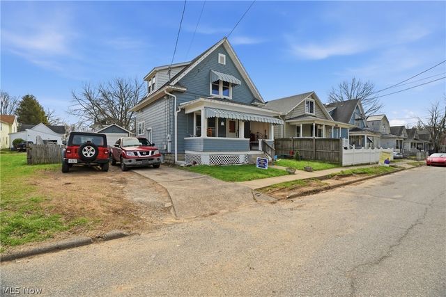 2318 Clement Avenue, Parkersburg, WV 26101