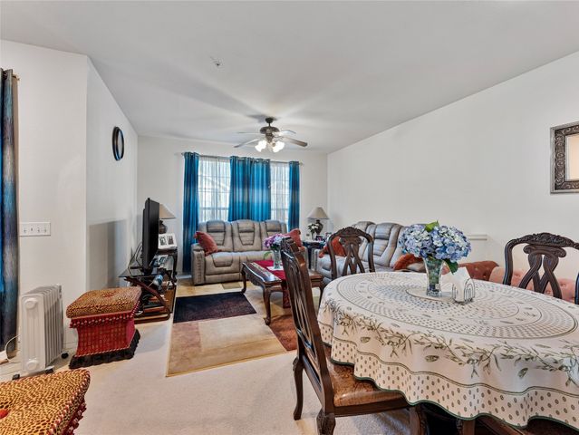 2252 Stoneleigh Place, Mckinney, TX 75071