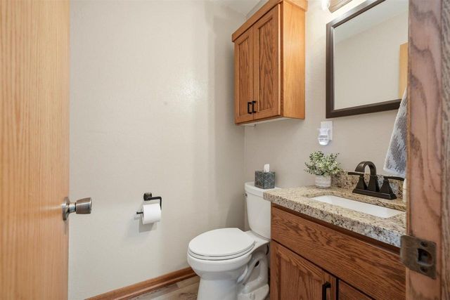 11610 W Sunnybrook ROAD, Franklin, WI 53132