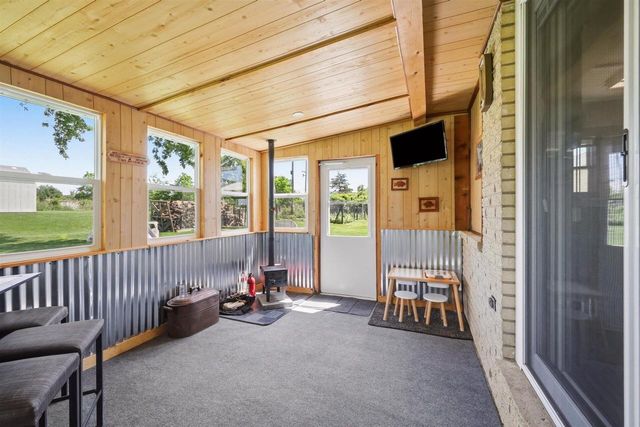 11610 W Sunnybrook ROAD, Franklin, WI 53132