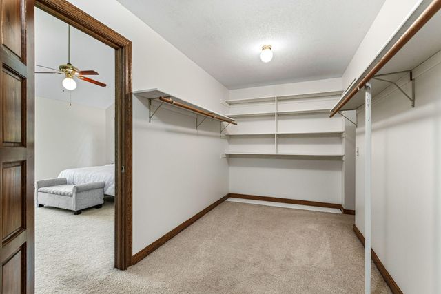 13620 Gurney Path, Apple Valley, MN 55124