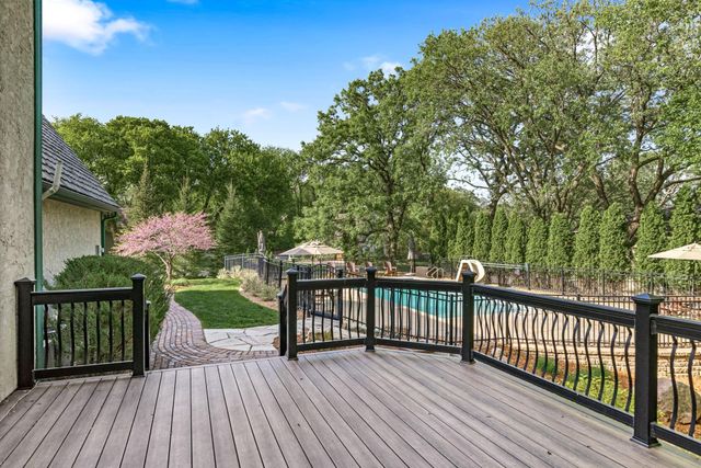 13620 Gurney Path, Apple Valley, MN 55124