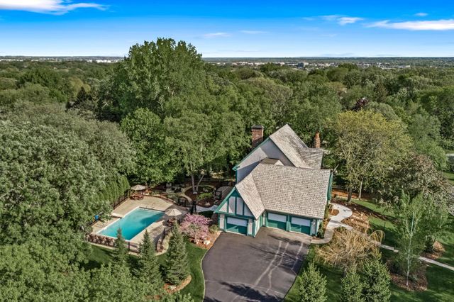 13620 Gurney Path, Apple Valley, MN 55124
