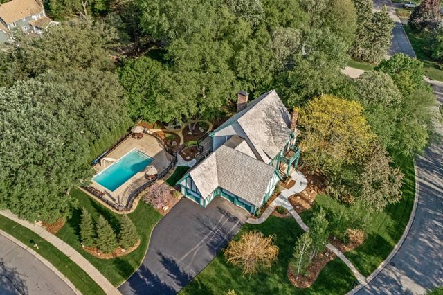 13620 Gurney Path, Apple Valley, MN 55124
