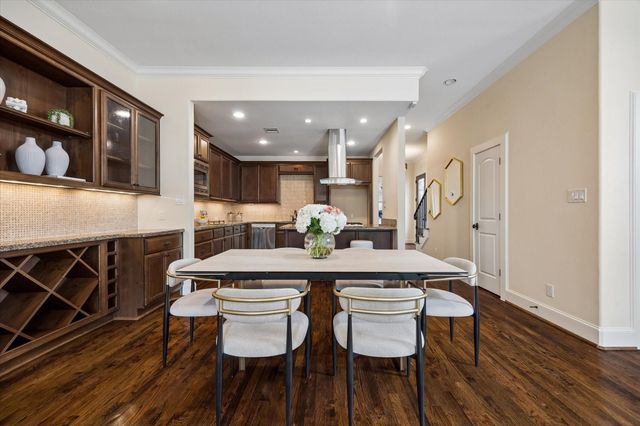 4517 Rose Street, Houston, TX 77007