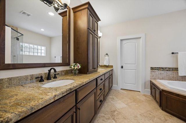 4517 Rose Street, Houston, TX 77007