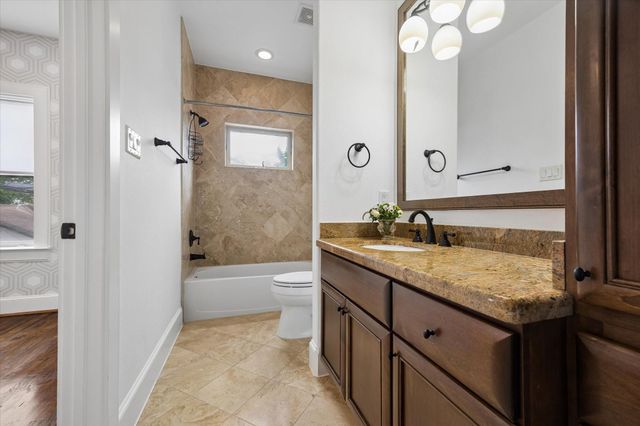 4517 Rose Street, Houston, TX 77007
