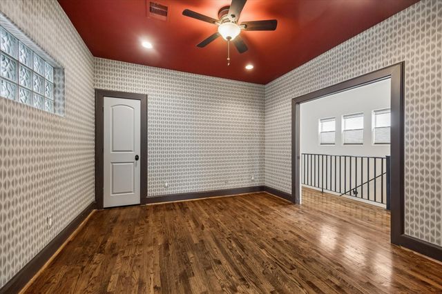 4517 Rose Street, Houston, TX 77007