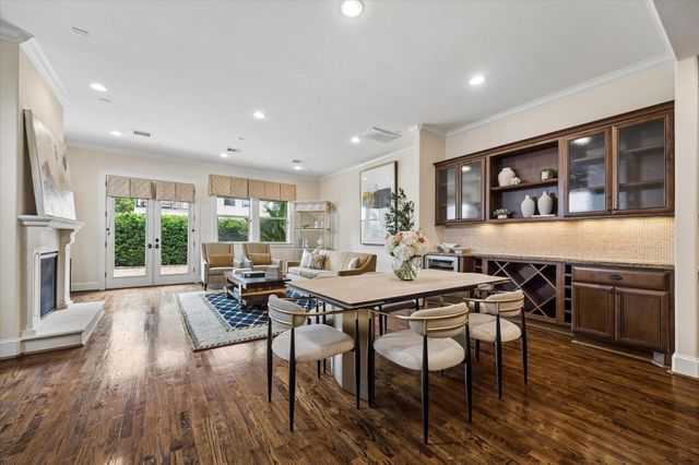 4517 Rose Street, Houston, TX 77007