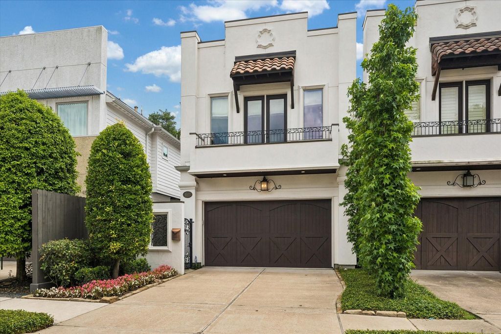4517 Rose Street, Houston, TX 77007