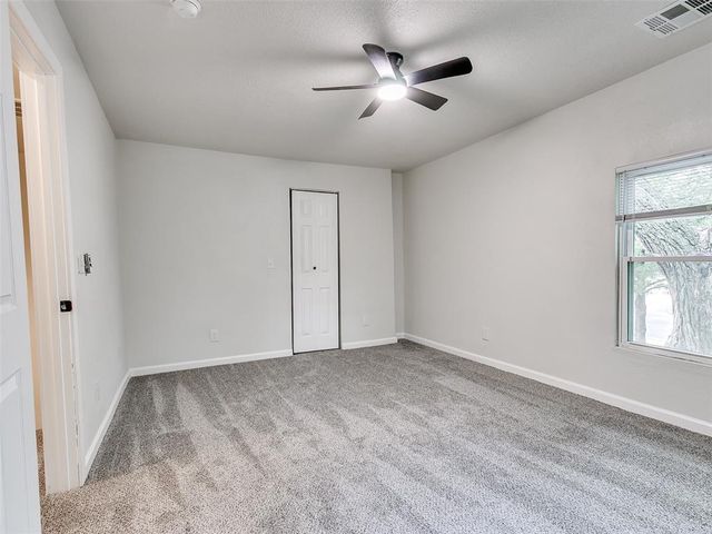 925 N Park Avenue, Shawnee, OK 74801