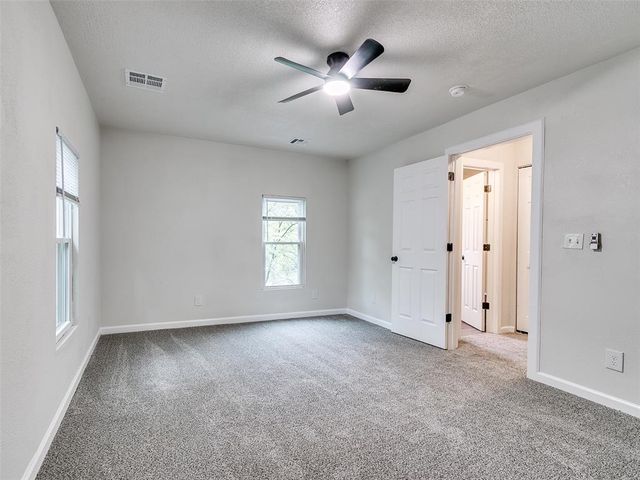 925 N Park Avenue, Shawnee, OK 74801