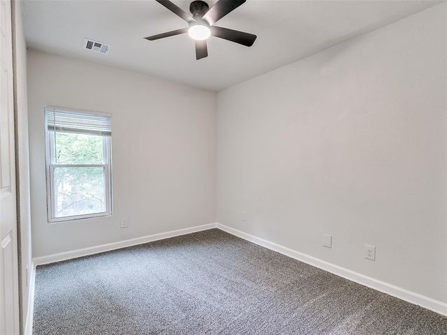 925 N Park Avenue, Shawnee, OK 74801