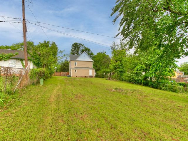 925 N Park Avenue, Shawnee, OK 74801