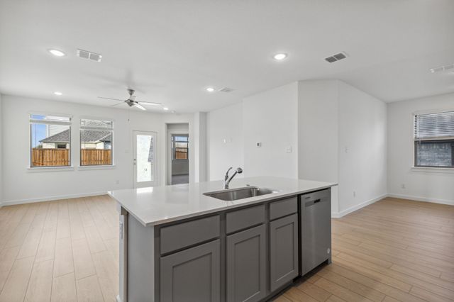 2486 Adenmore Lane, Forney, TX 75126