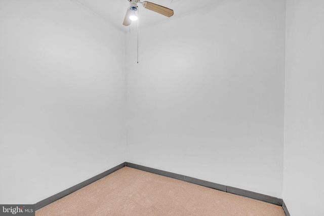 19 SUMMIT CT, Marlton, NJ 08053