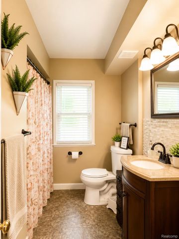 20924 Bon Brae Street, St. Clair Shores, MI 48081