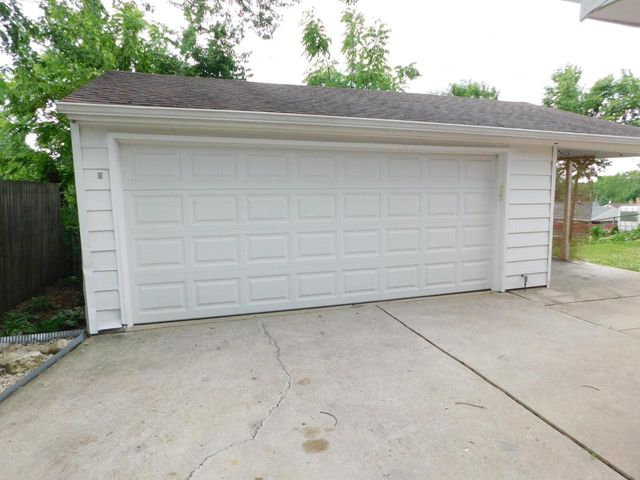 1531 Birch DRIVE, Waukesha, WI 53188