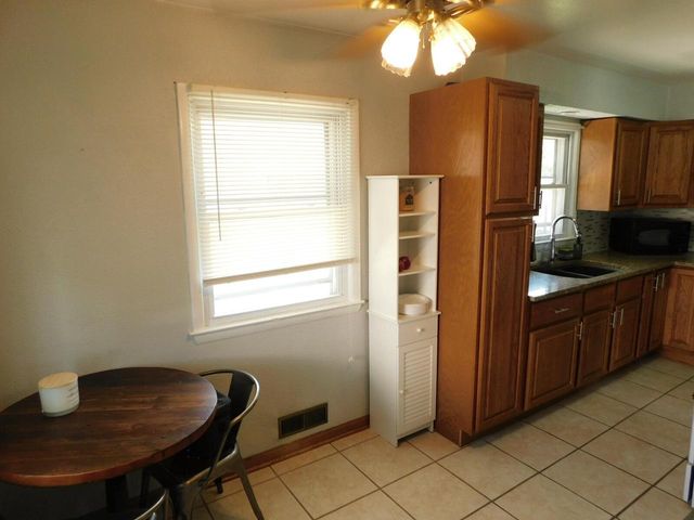 1531 Birch DRIVE, Waukesha, WI 53188