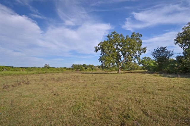 2352 Airport Road, Brenham, TX 77833