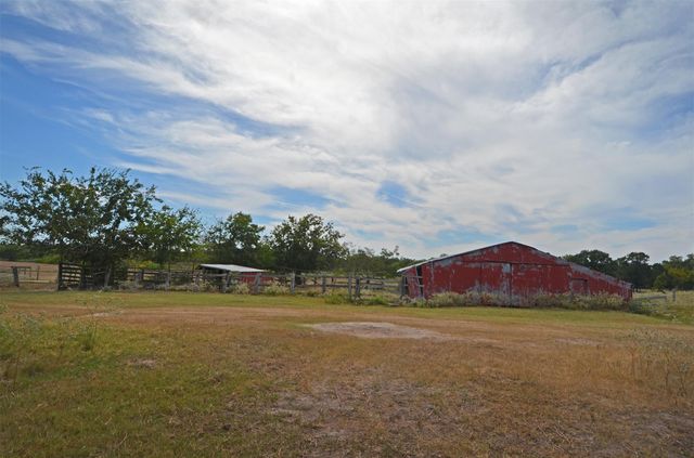 2352 Airport Road, Brenham, TX 77833