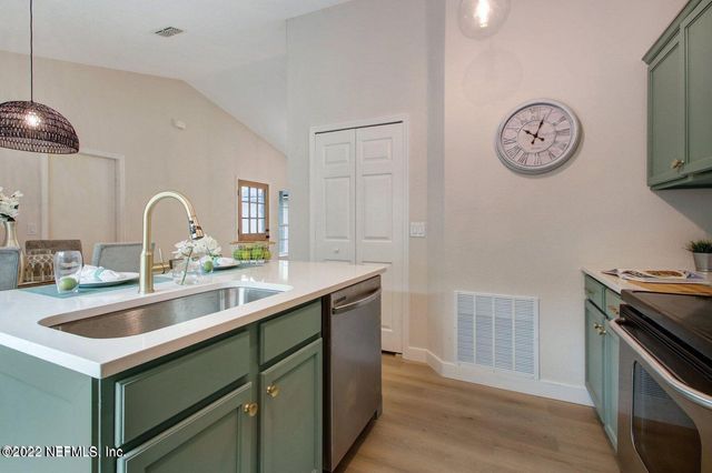 3462 TALISMAN Drive, Middleburg, FL 32068