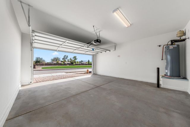 6112 S 47th Lane, Phoenix, AZ 85339