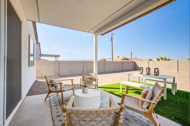 6112 S 47th Lane, Phoenix, AZ 85339