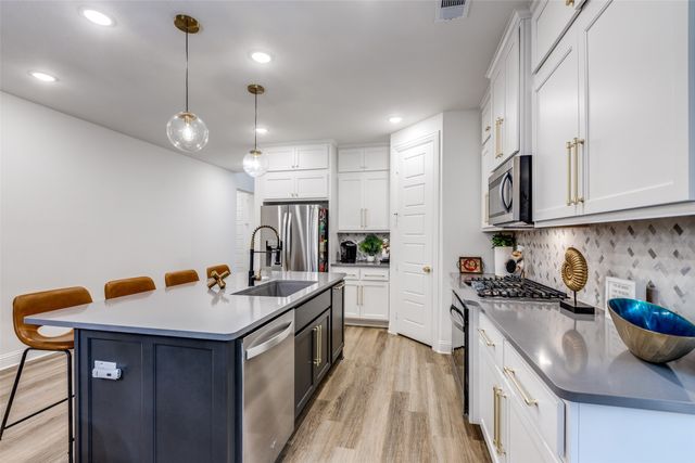 2413 Latimer Mews, Celina, TX 75009