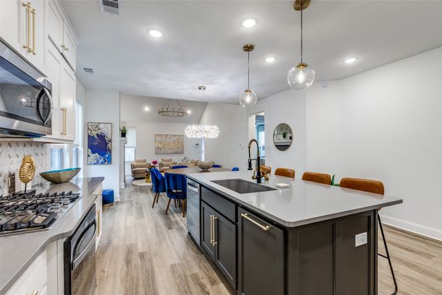 2413 Latimer Mews, Celina, TX 75009