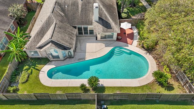 7403 Orchard Hills Lane, Sugar Land, TX 77479