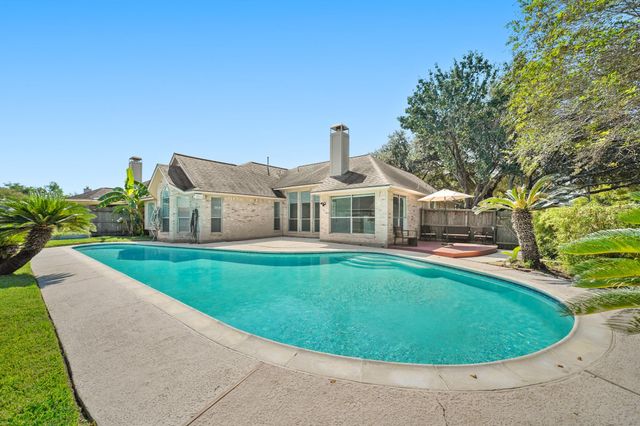 7403 Orchard Hills Lane, Sugar Land, TX 77479