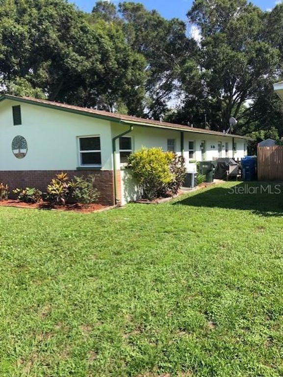 3022 MEADOW LAKE AVENUE, Largo, FL 33771