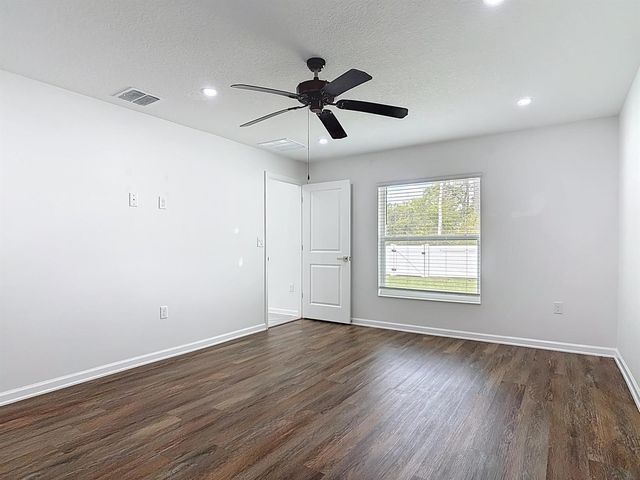 1312 Peach Creek Drive, Osteen, FL 32764