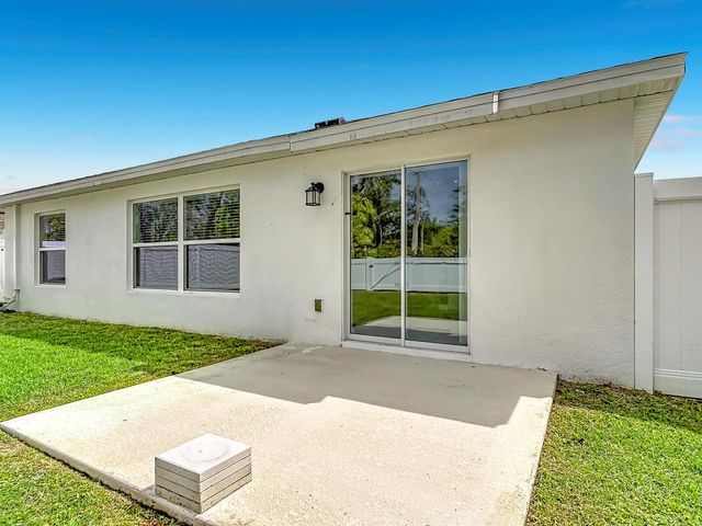 1312 Peach Creek Drive, Osteen, FL 32764