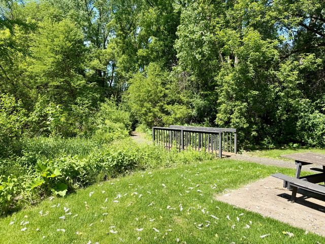 183 Little Canada Road E 217, Little Canada, MN 55117