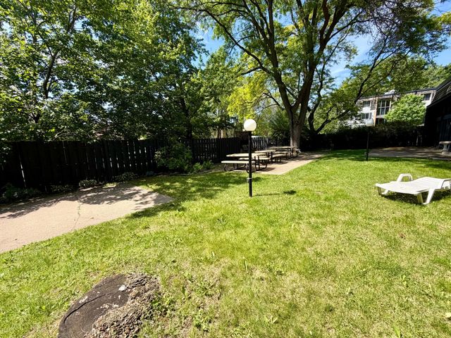183 Little Canada Road E 217, Little Canada, MN 55117