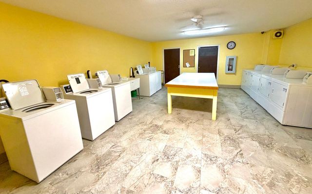 183 Little Canada Road E 217, Little Canada, MN 55117