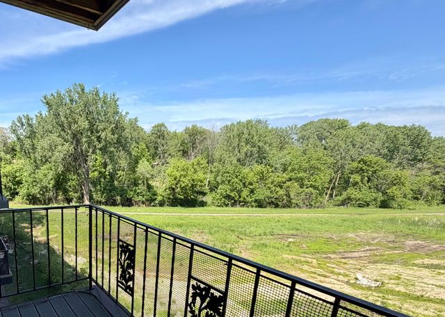 183 Little Canada Road E 217, Little Canada, MN 55117
