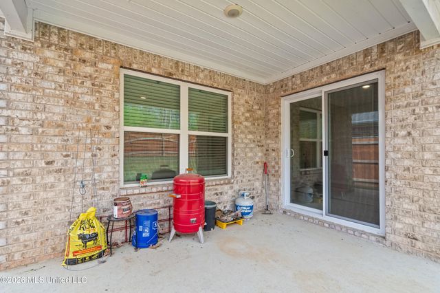 20 Lee Creek Road, Byhalia, MS 38611