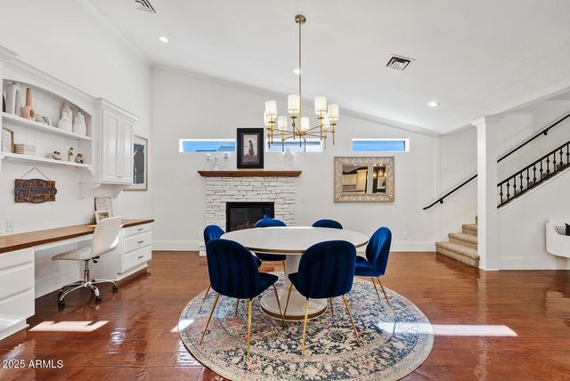 824 N YORK Circle, Mesa, AZ 85213