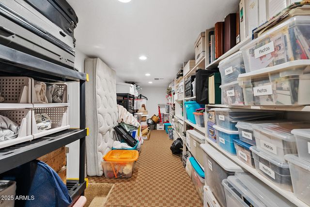 824 N YORK Circle, Mesa, AZ 85213