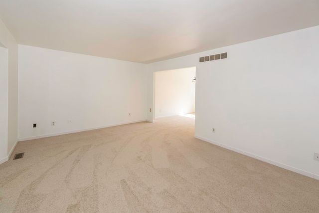 5665 Caren Drive, Ypsilanti, MI 48197