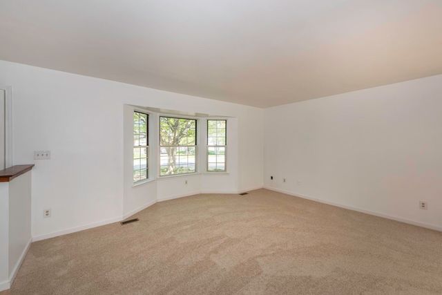 5665 Caren Drive, Ypsilanti, MI 48197