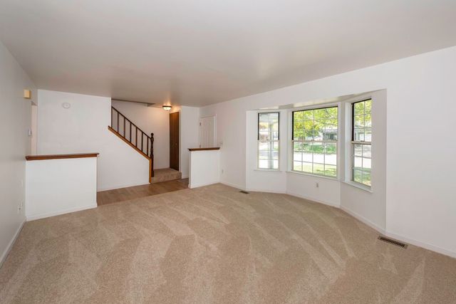 5665 Caren Drive, Ypsilanti, MI 48197